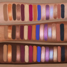 Carica l'immagine nel visualizzatore di Gallery, Nabla - Poison Garden Eyeshadow Palette