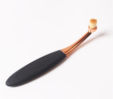 Carica l'immagine nel visualizzatore di Gallery, Oval Brush - New Make-up Brush Kits Colore Random